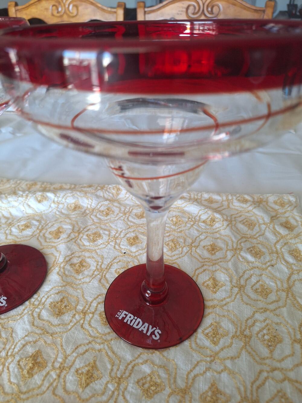 Vintage TGI Friday's Red Swirl Margarita Glasses Pair Restaurant Logo Barware 2